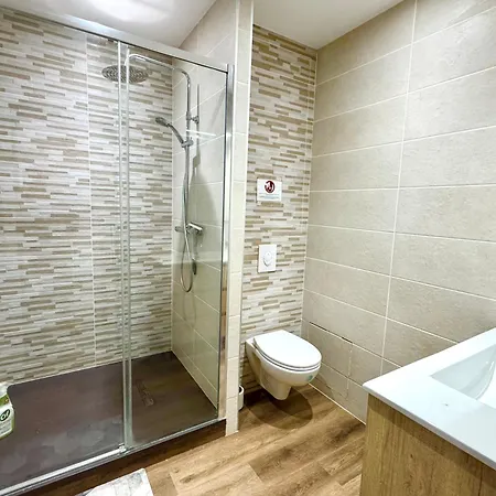 Caporizon-bidaia-t2-piscine En Face Golf Ciboure